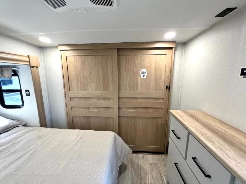 2026 Forest River 2026 Forest River Sierra - thumbnail 60