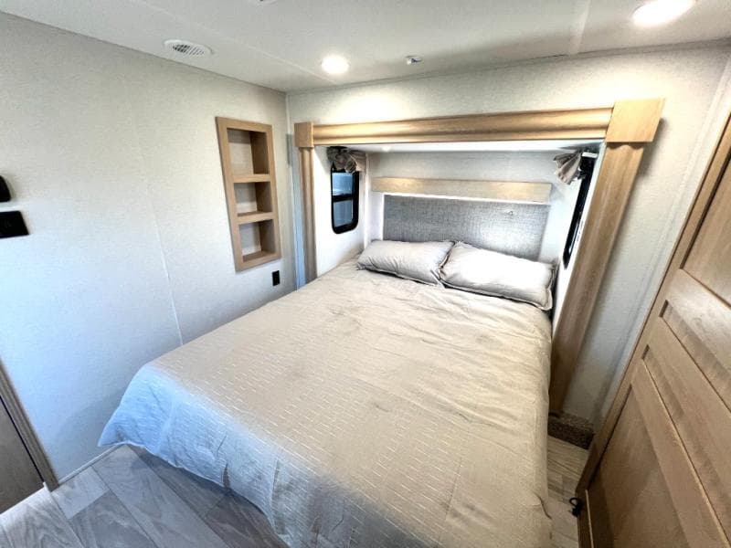 2026 Forest River 2026 Forest River Sierra - thumbnail 63