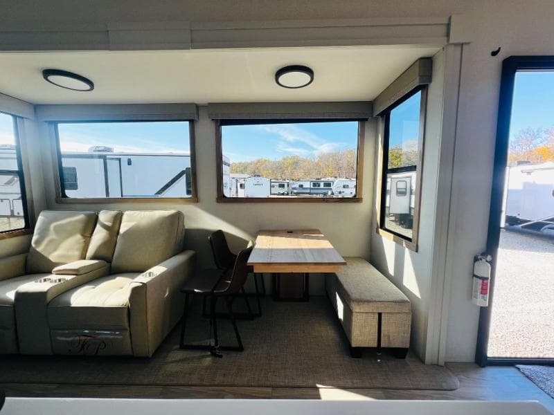 2026 Forest River 2026 Forest River Sierra - thumbnail 12