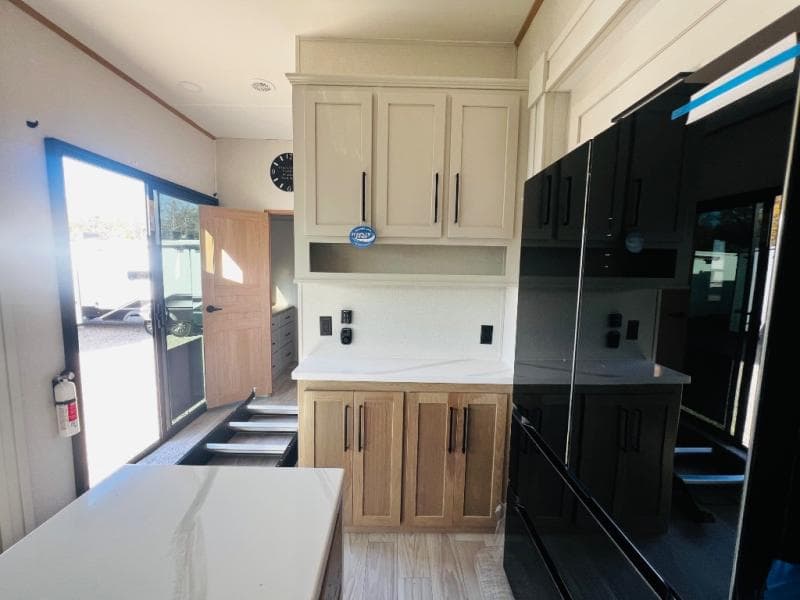 2026 Forest River 2026 Forest River Sierra - thumbnail 16