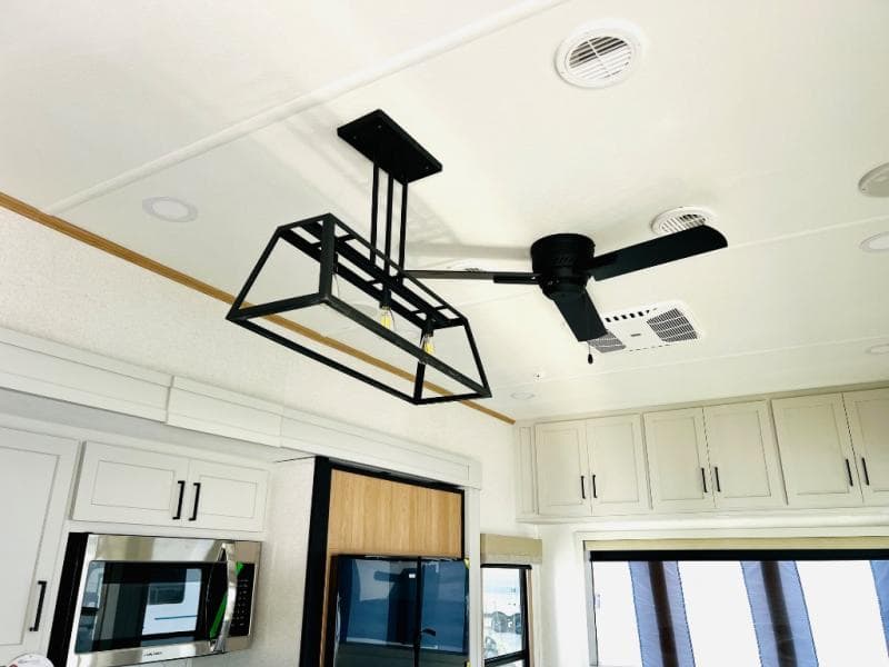 2026 Forest River 2026 Forest River Sierra - thumbnail 19