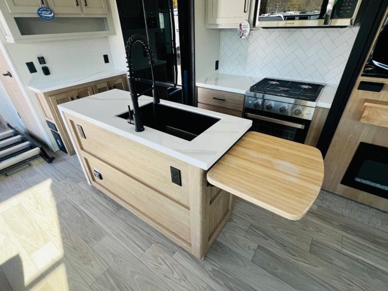 2026 Forest River 2026 Forest River Sierra - thumbnail 20