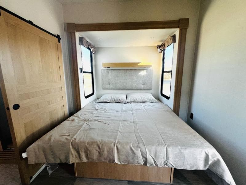 2026 Forest River 2026 Forest River Sierra - thumbnail 31