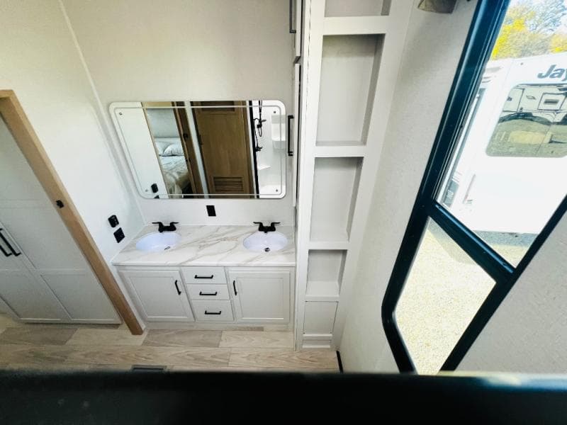 2026 Forest River 2026 Forest River Sierra - thumbnail 41