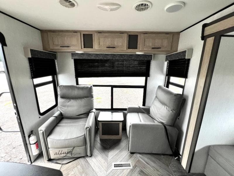 2022 Heartland 2022 Heartland Prowler - thumbnail 29