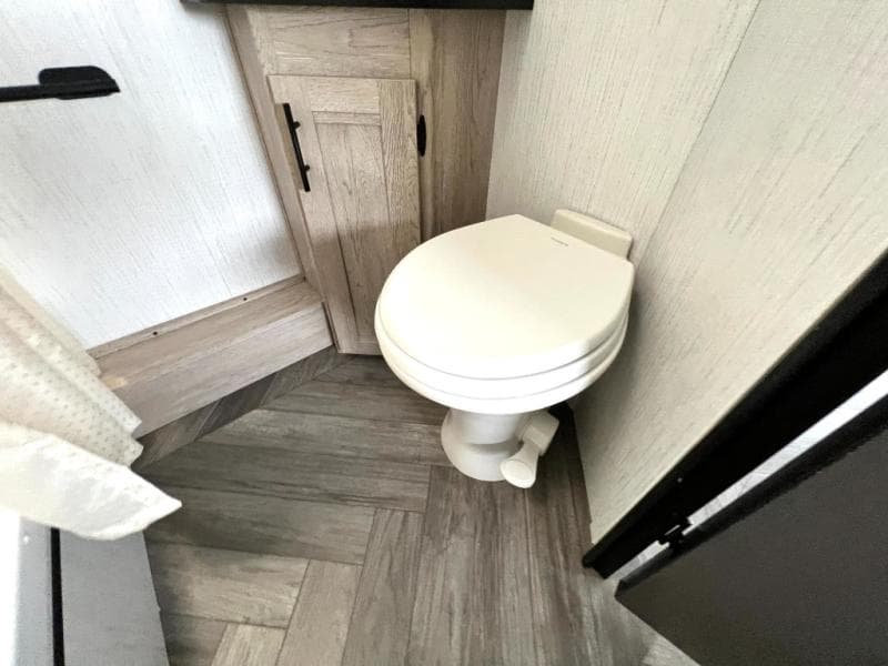 2022 Heartland 2022 Heartland Prowler - thumbnail 34