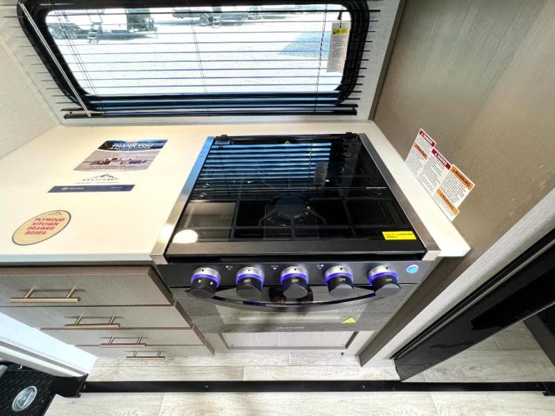 2026 East To West 2026 East To West Alta Toy Hauler - thumbnail 23