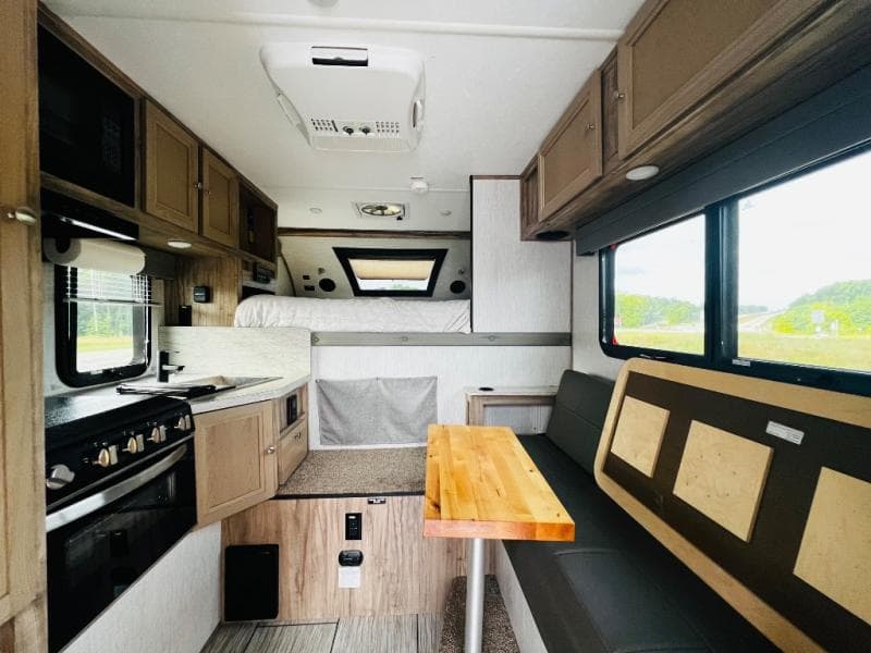 2023 Palomino 2023 Palomino Backpack - thumbnail 20