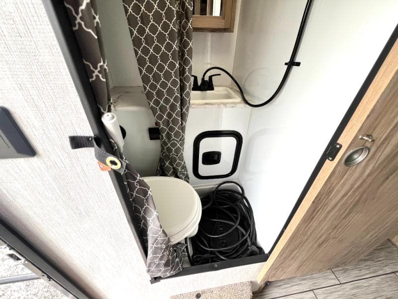 2023 Palomino 2023 Palomino Backpack - thumbnail 48