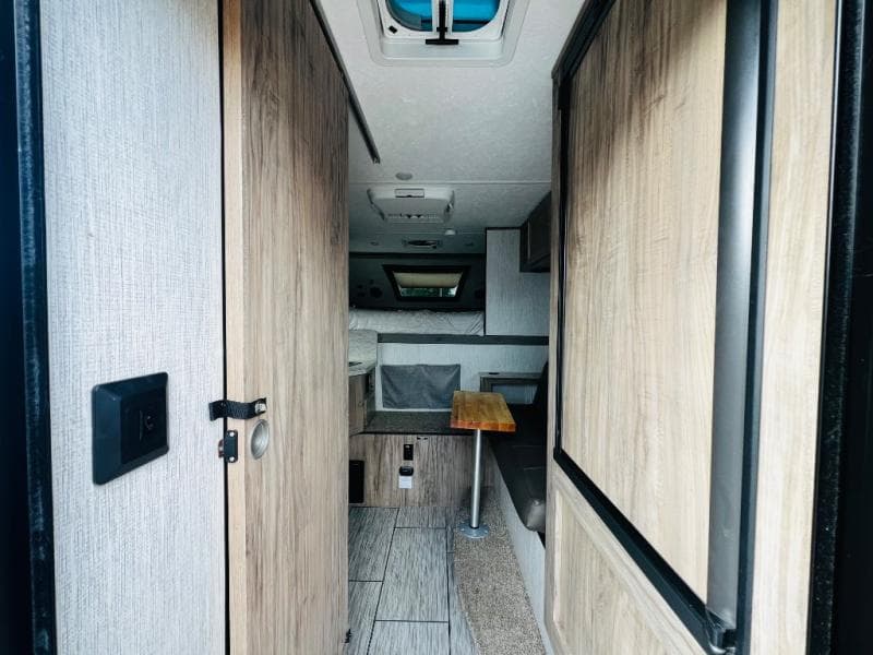 2023 Palomino 2023 Palomino Backpack - thumbnail 50