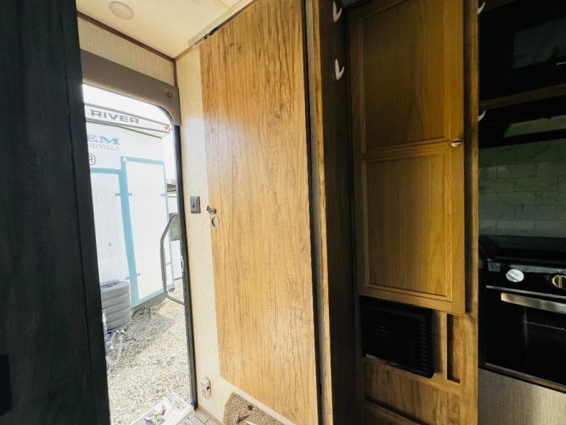 2023 Palomino 2023 Palomino Backpack - thumbnail 54