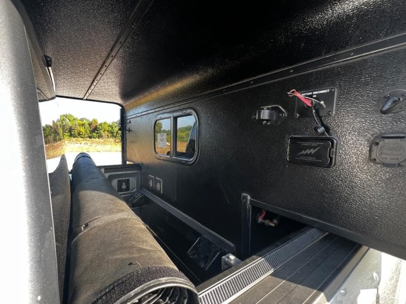 2023 Palomino 2023 Palomino Backpack - thumbnail 60