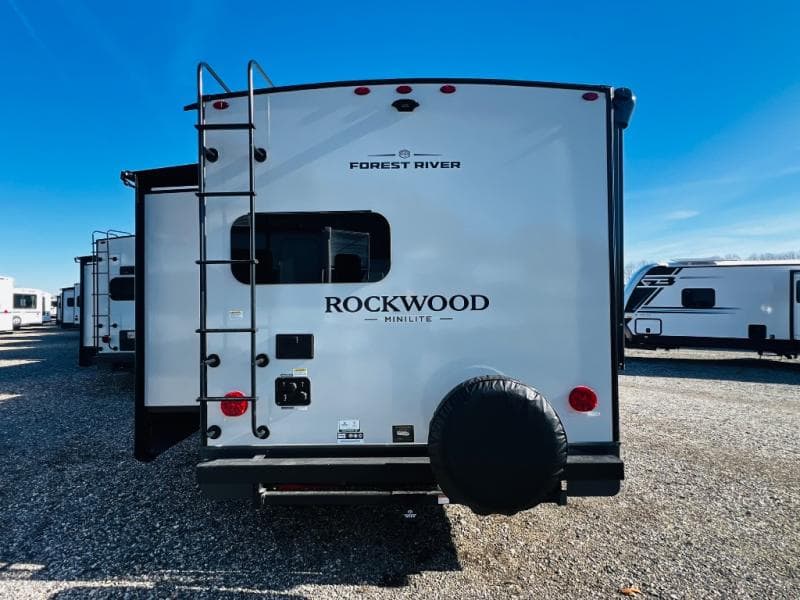 2026 Forest River 2026 Forest River Rockwood Mini Lite - thumbnail 7