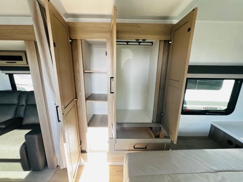 2026 Forest River 2026 Forest River Rockwood Mini Lite - thumbnail 19