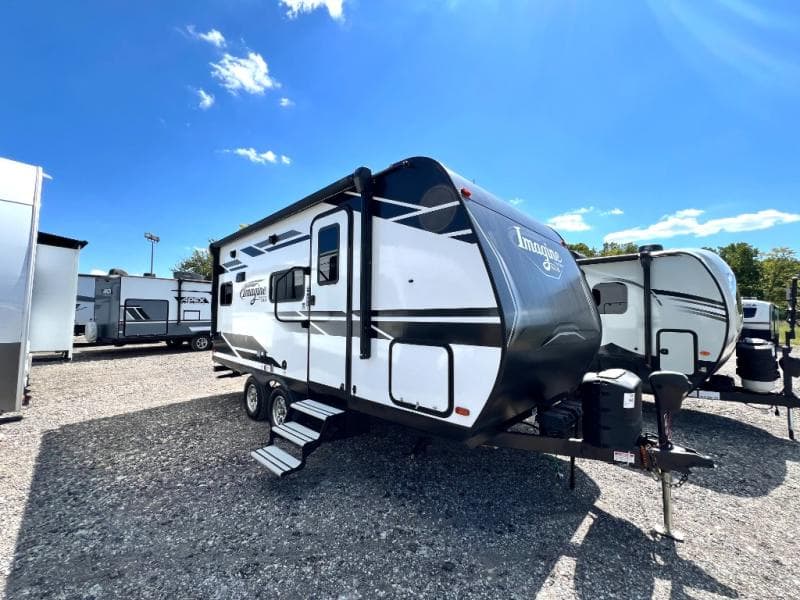 2022 Grand Design 2022 Grand Design Imagine XLS - thumbnail 5