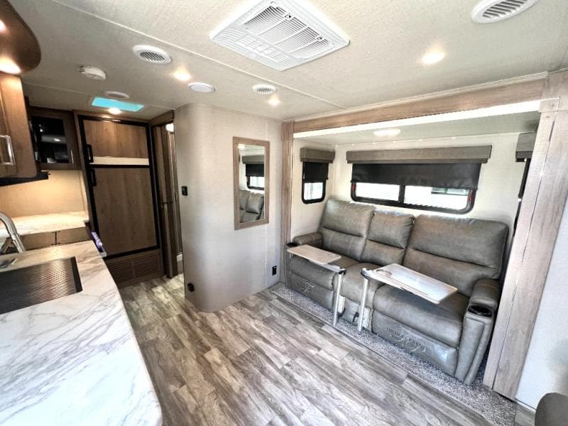 2022 Grand Design 2022 Grand Design Imagine XLS - thumbnail 15