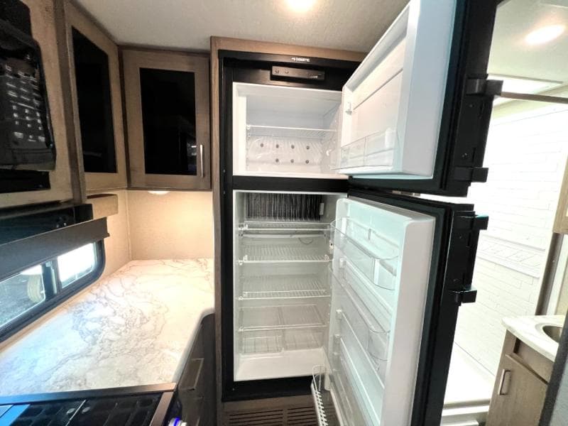 2022 Grand Design 2022 Grand Design Imagine XLS - thumbnail 31