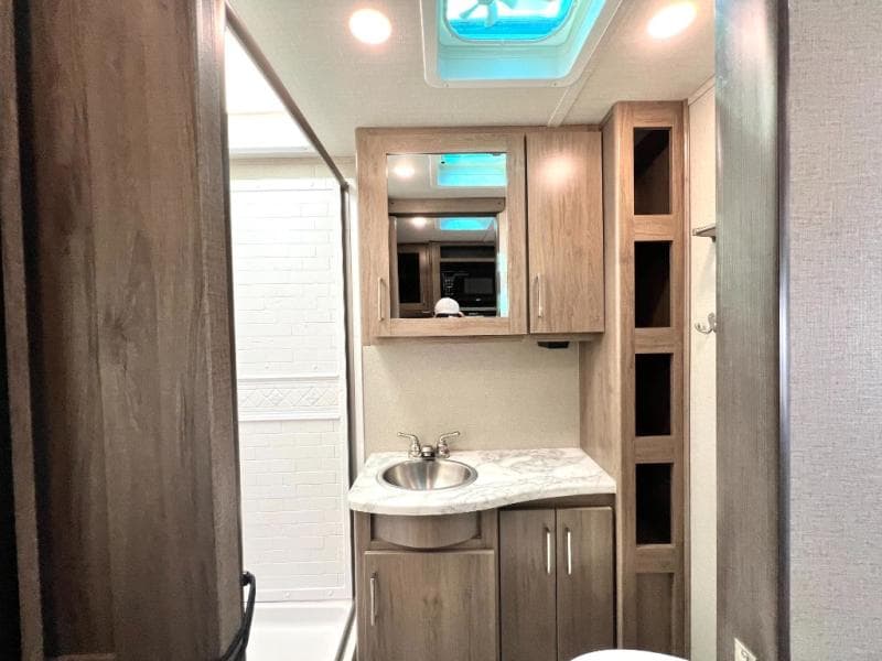 2022 Grand Design 2022 Grand Design Imagine XLS - thumbnail 32