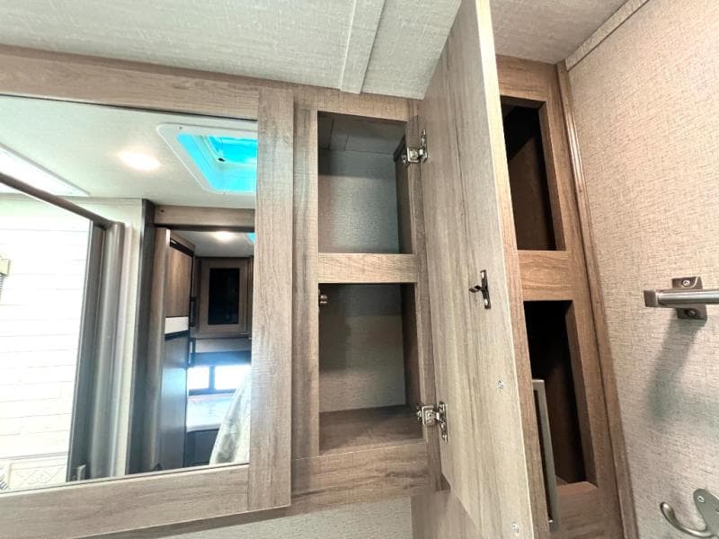 2022 Grand Design 2022 Grand Design Imagine XLS - thumbnail 34