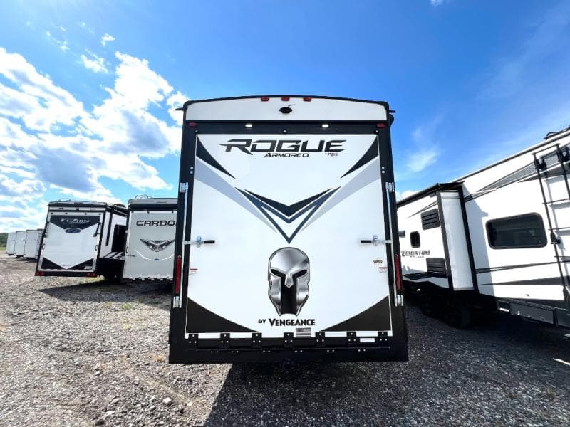 2022 Forest River 2022 Forest River Vengeance Rogue Armored - thumbnail 8