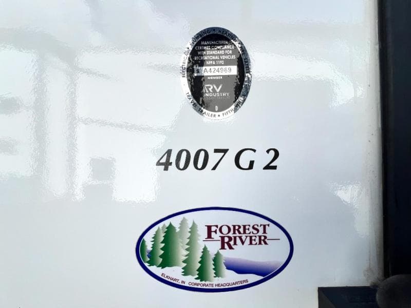 2022 Forest River 2022 Forest River Vengeance Rogue Armored - thumbnail 11