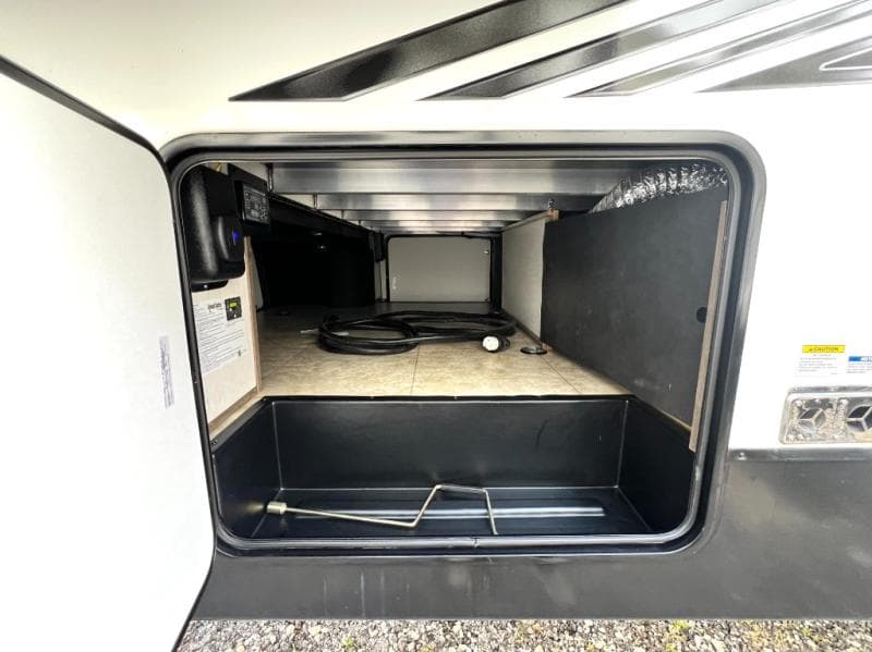 2022 Forest River 2022 Forest River Vengeance Rogue Armored - thumbnail 17