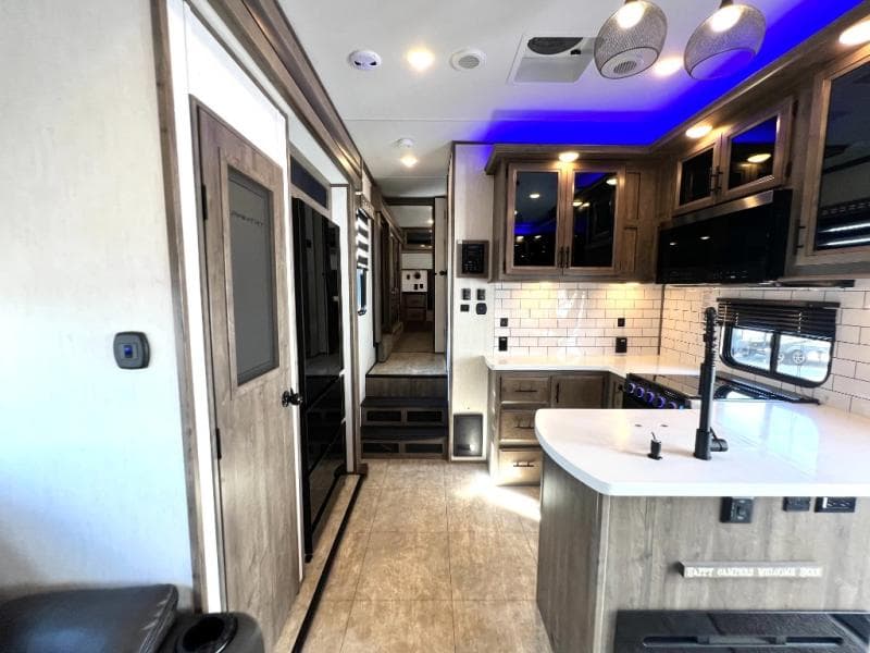 2022 Forest River 2022 Forest River Vengeance Rogue Armored - thumbnail 19