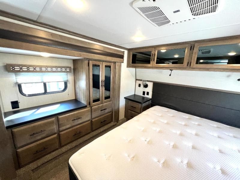 2022 Forest River 2022 Forest River Vengeance Rogue Armored - thumbnail 47