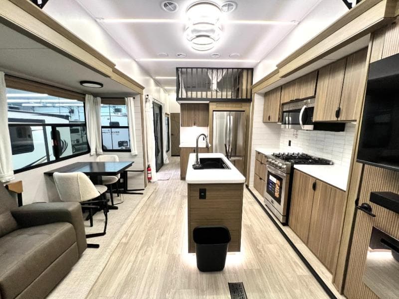 2026 Forest River 2026 Forest River Salem Grand Villa - thumbnail 30