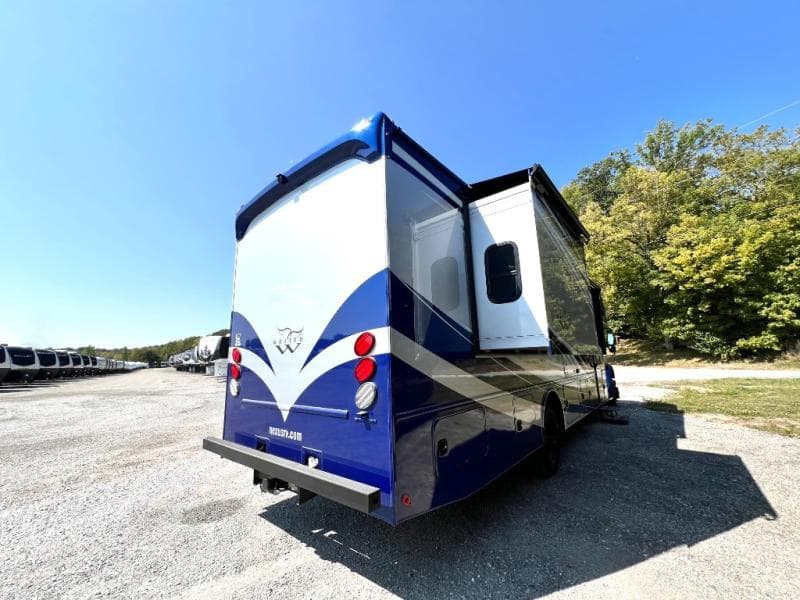 2026 NeXus RV 2026 NeXus RV Wraith - thumbnail 8