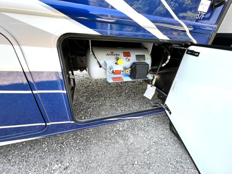 2026 NeXus RV 2026 NeXus RV Wraith - thumbnail 10