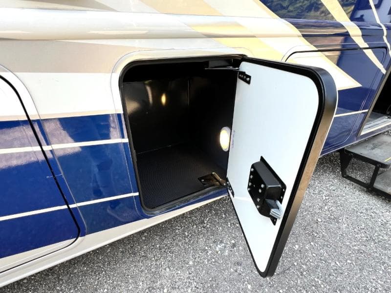 2026 NeXus RV 2026 NeXus RV Wraith - thumbnail 11