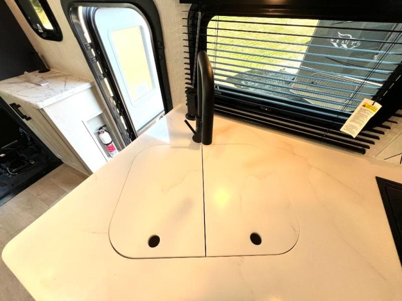 2026 NeXus RV 2026 NeXus RV Wraith - thumbnail 29