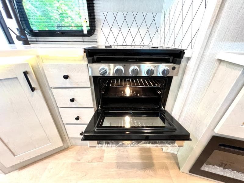 2026 NeXus RV 2026 NeXus RV Wraith - thumbnail 36