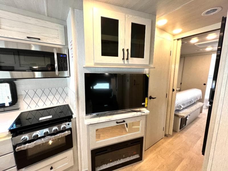 2026 NeXus RV 2026 NeXus RV Wraith - thumbnail 38