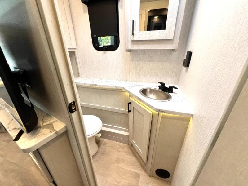 2026 NeXus RV 2026 NeXus RV Wraith - thumbnail 42