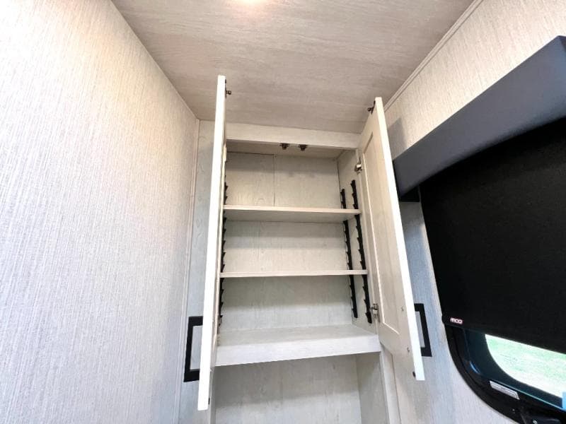 2026 NeXus RV 2026 NeXus RV Wraith - thumbnail 47