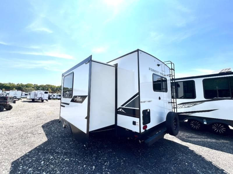 2026 East To West 2026 East To West Alta - thumbnail 9