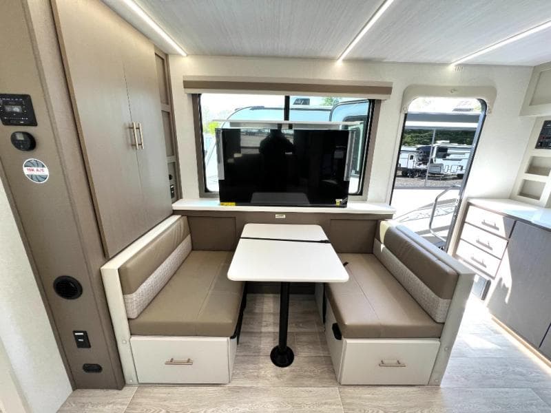 2026 East To West 2026 East To West Alta - thumbnail 19