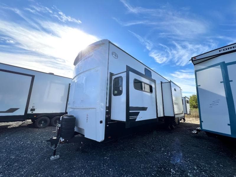 2026 Forest River 2026 Forest River Sierra - thumbnail 5