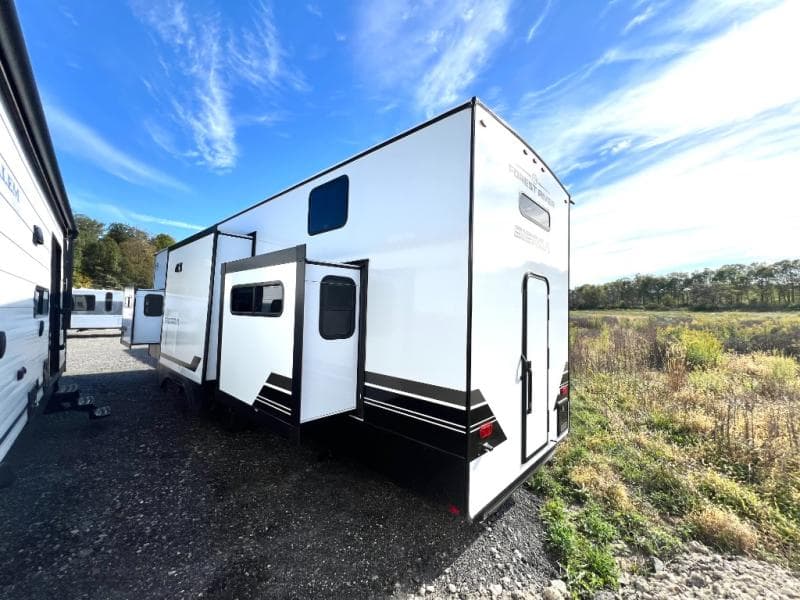 2026 Forest River 2026 Forest River Sierra - thumbnail 6