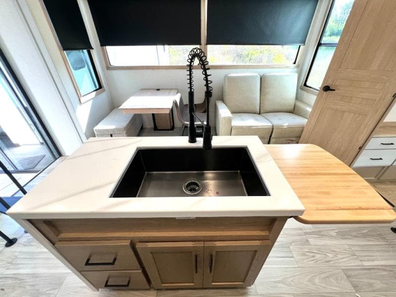 2026 Forest River 2026 Forest River Sierra - thumbnail 15