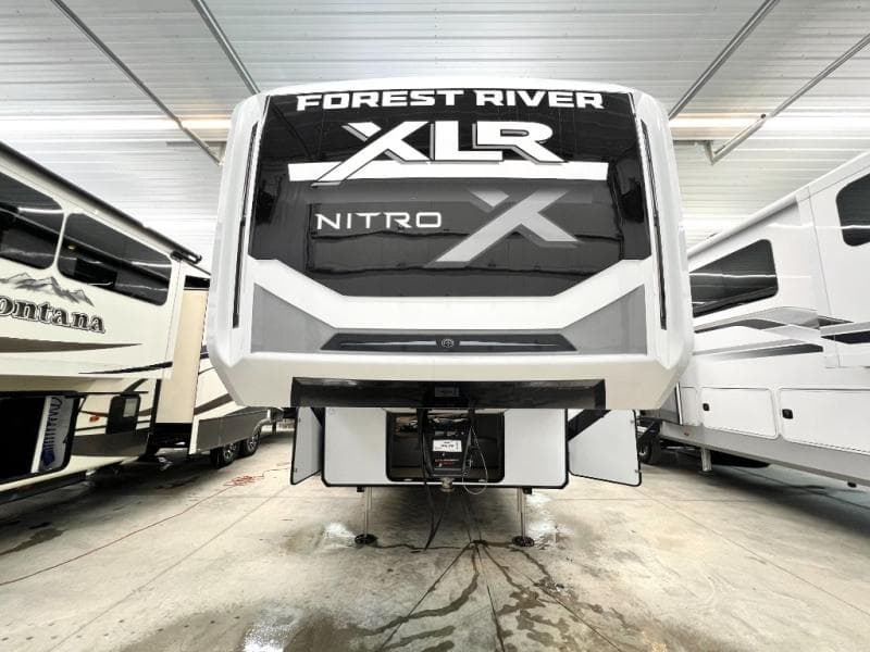 2026 Forest River 2026 Forest River Xlr Nitro Toy Hauler - thumbnail 4