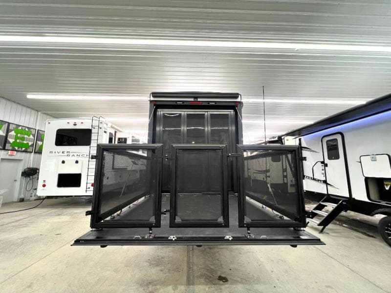 2026 Forest River 2026 Forest River Xlr Nitro Toy Hauler - thumbnail 7