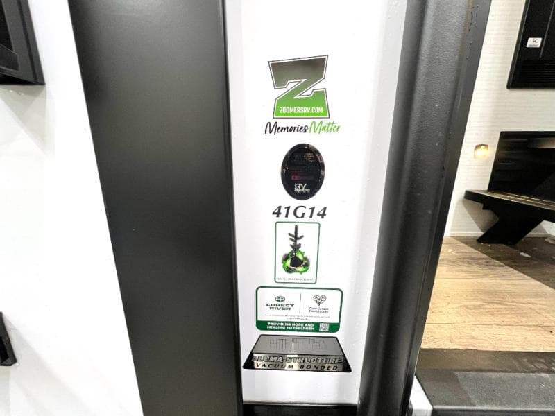 2026 Forest River 2026 Forest River Xlr Nitro Toy Hauler - thumbnail 9