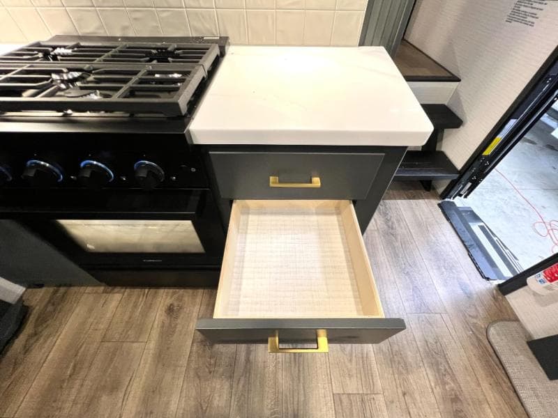 2026 Forest River 2026 Forest River Xlr Nitro Toy Hauler - thumbnail 26