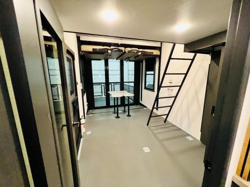 2026 Forest River 2026 Forest River Xlr Nitro Toy Hauler - thumbnail 32