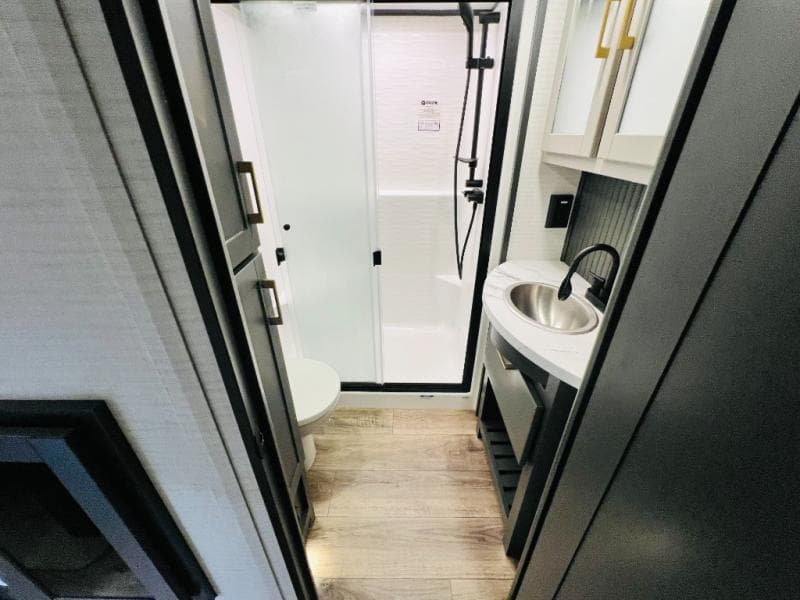 2026 Forest River 2026 Forest River Xlr Nitro Toy Hauler - thumbnail 42