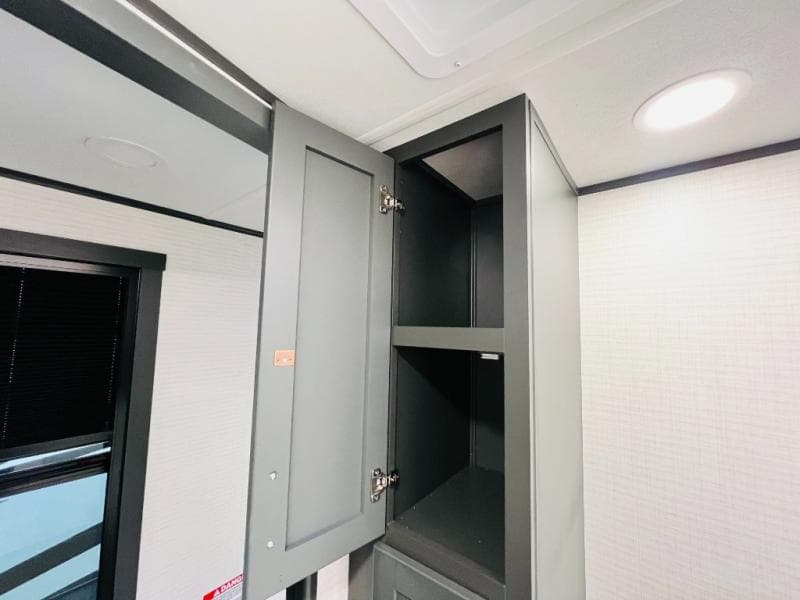 2026 Forest River 2026 Forest River Xlr Nitro Toy Hauler - thumbnail 47