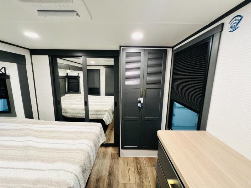 2026 Forest River 2026 Forest River Xlr Nitro Toy Hauler - thumbnail 50